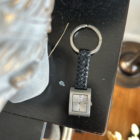 FOSSIL watch keychain - Picture 2 of 3